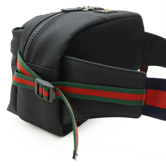 GUCCI Black Fanny Pack - Picture 8 of 9